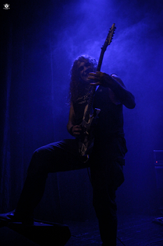 Loading image