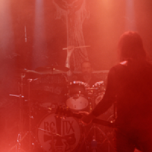 Loading image