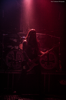 Loading image