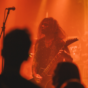 Loading image