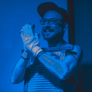 Loading image